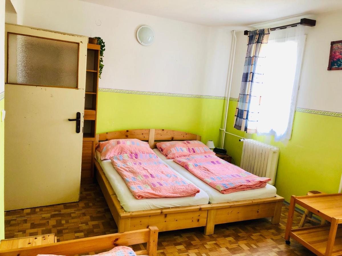 Penzion Horska Chata Svetla Tanvald Exterior photo